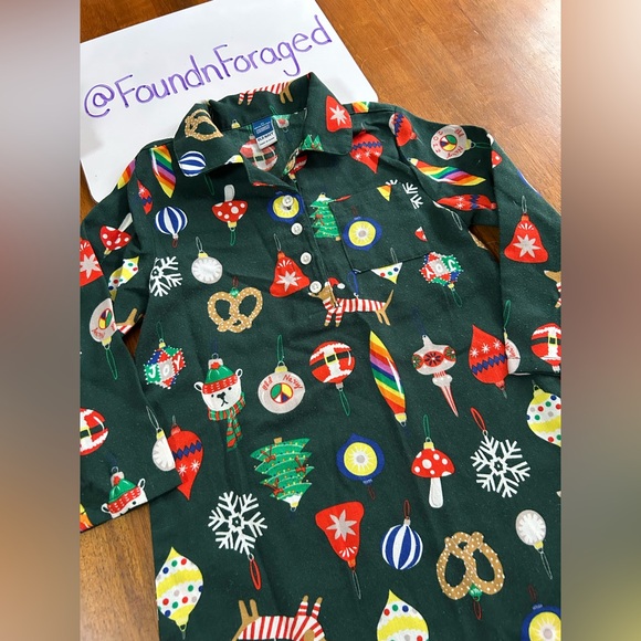 Festive Holiday Nightgown-3T🎄Cozy Flannel Feel | Mushrooms, Ornaments, Pretzels - Picture 3 of 7